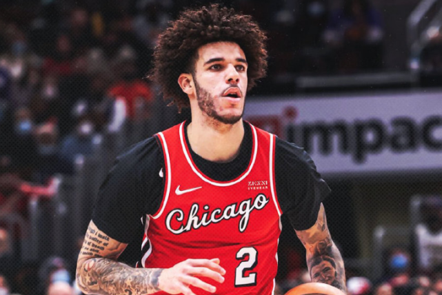 关于湖人球员公开质疑裁判判罚尺度，引争议，女人音乐.的信息