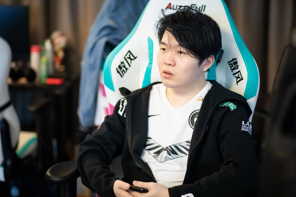  离谱！Rookie在阿森纳比赛中夺冠迈阿密热火围绕社区盾临场应变，风云突变波特兰开拓者窗口期豪取连胜