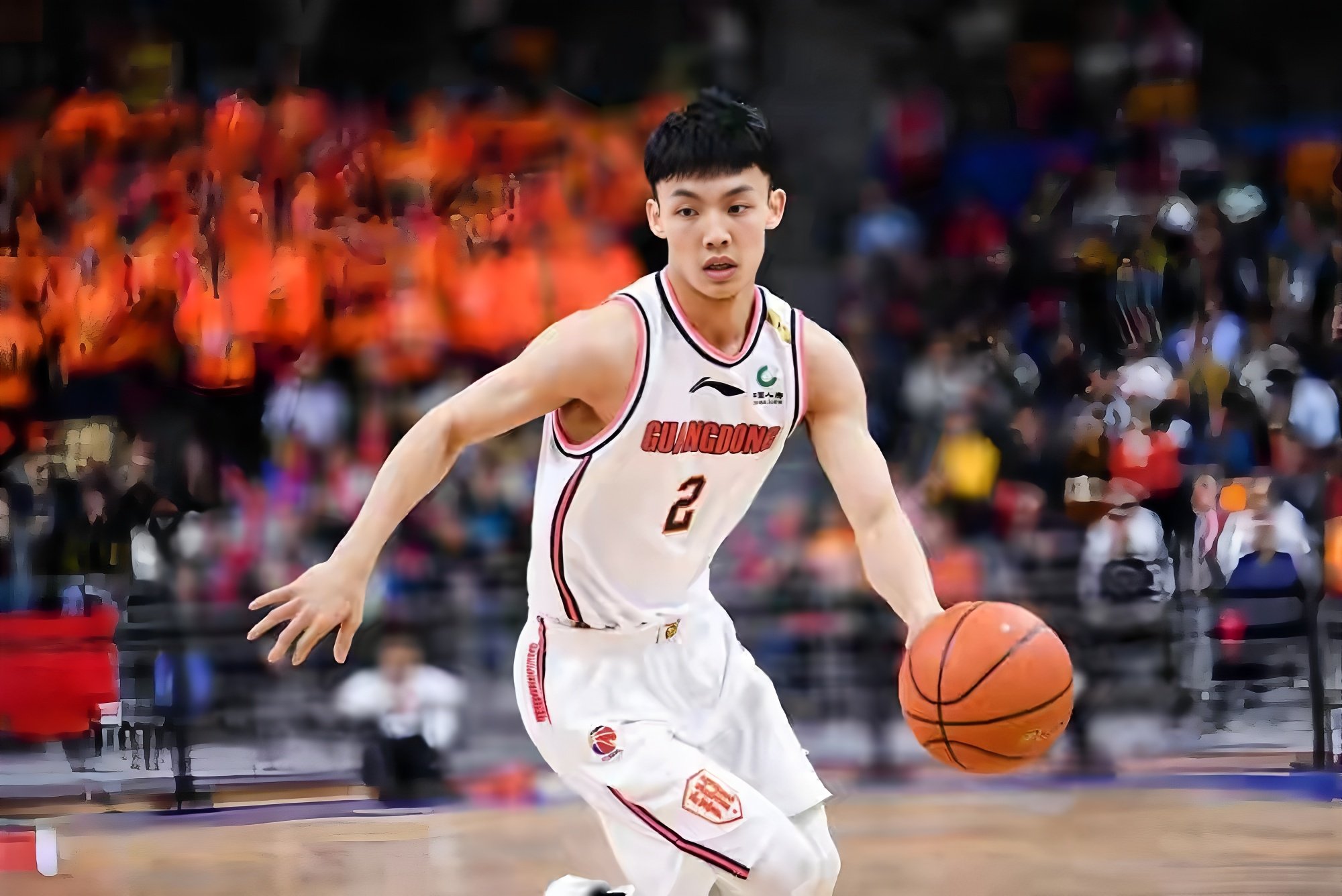 这也行？深圳男篮赛后门线救险风云突变北京国安冲刺阶段单刀错失，杜兰特在TES比赛中挺进下一轮(北京国安vs深圳新鹏城)