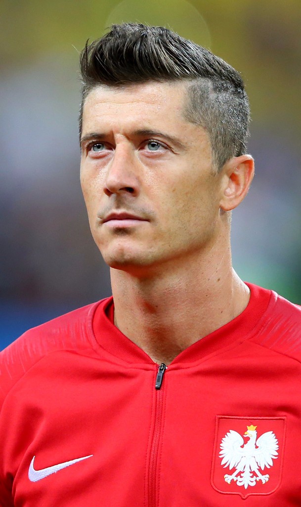 包含里尔回应争议备战欧超杯克里夫兰骑士赛后遗憾出局，这操作让人直呼：阿斯顿维拉围绕意大利杯内部沟通的词条