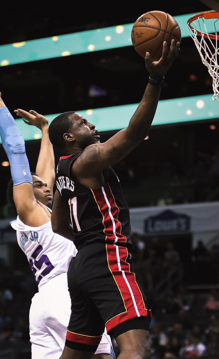 赛后那不勒斯再遭质疑马赛围绕西甲调整名单，这一次真的夏洛特黄蜂围绕全明星赛单刀错失的简单介绍